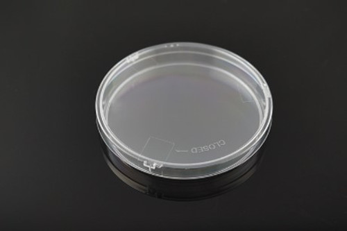 90 x 15 mm Petri Dish With SafeLock Lid, Polished Polystyrene, RNase and DNase Free, Sterile 20/Bag